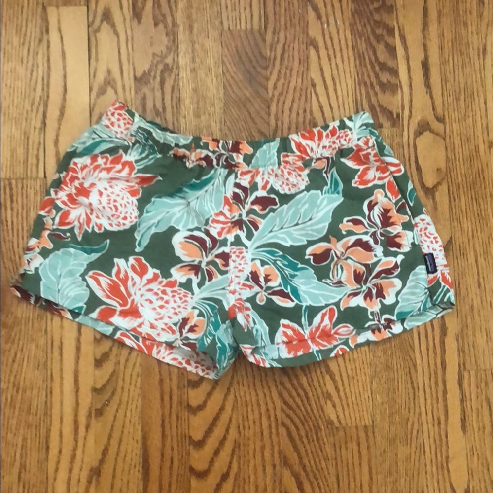 Women’s Barely Baggies Patagonia Shorts